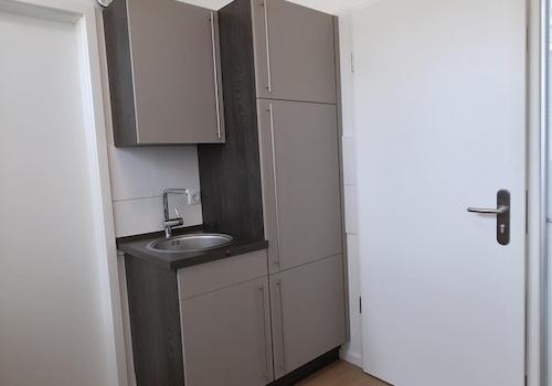 Spüle/Hängeschrank/Kühlschrank