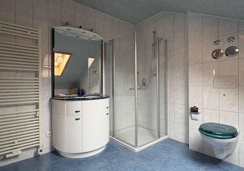 Bad-Einliegerwohnung