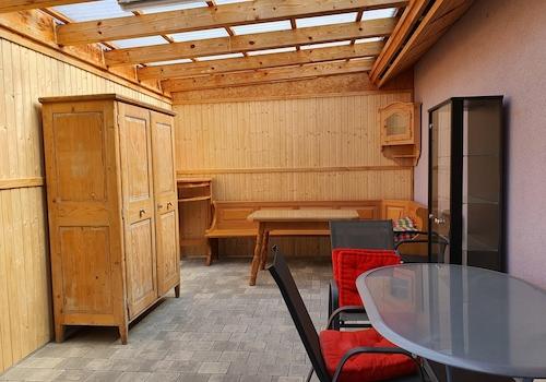 überdachter Freisitz