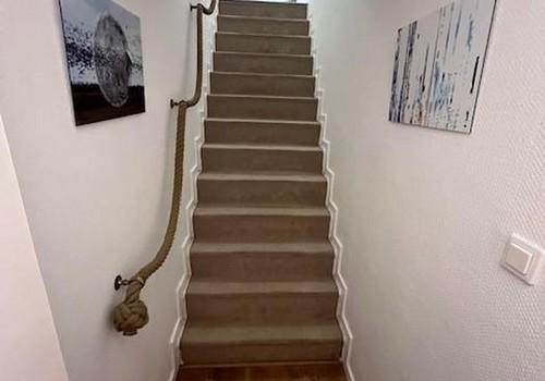 Treppe zum UG, 