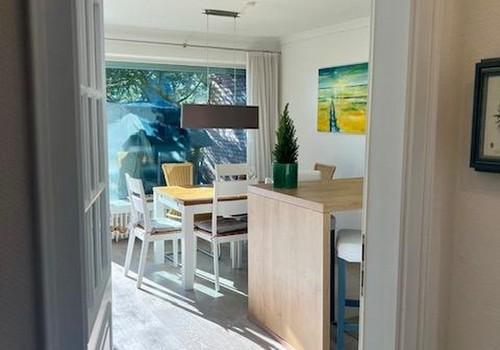 Essbereich und Tresen