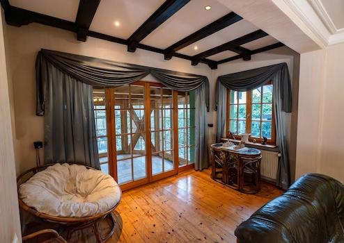 Property thumbnail 2