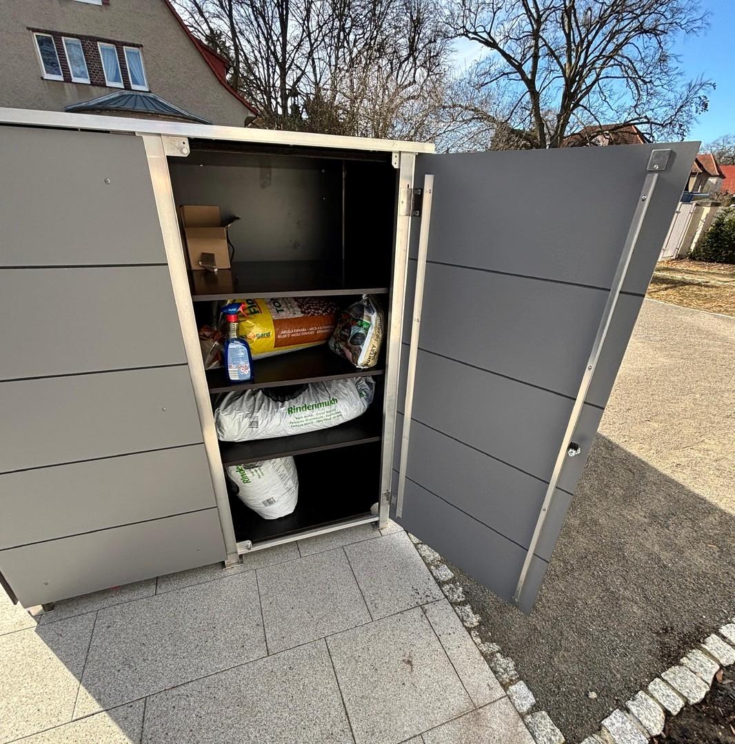 Außenschrank der Wohnung