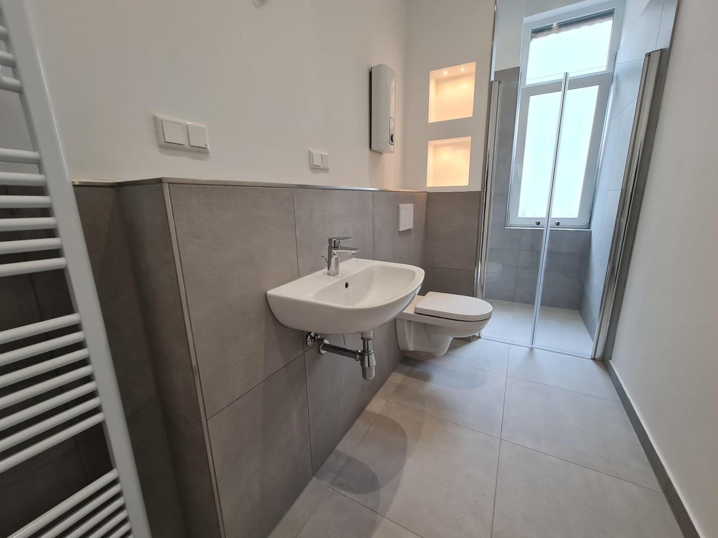 Duschbad EG (kernsaniert)