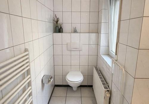 Original Duschbad mit Fenster