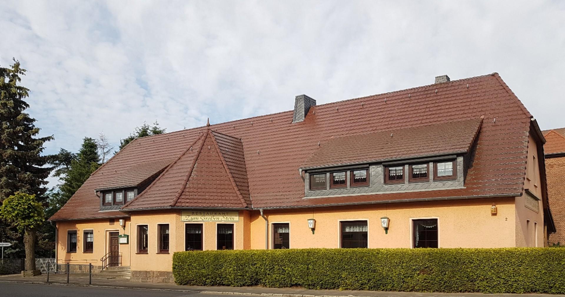 Wohn- und Geschäftshaus 2