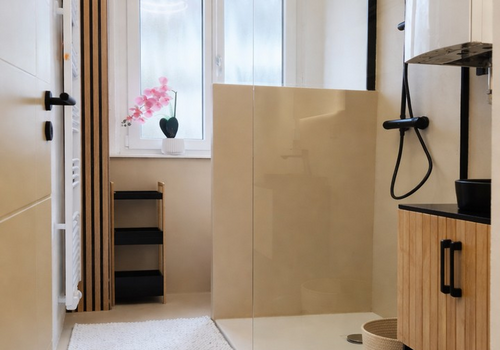 Bad, Blick vom Eingang