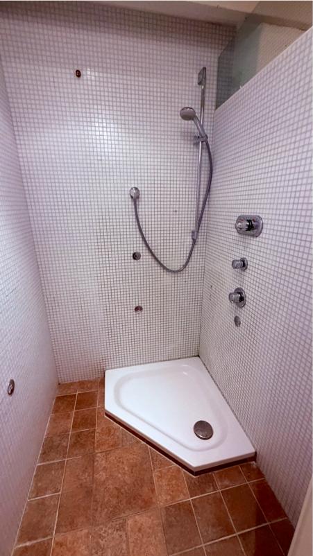 Dusche 4