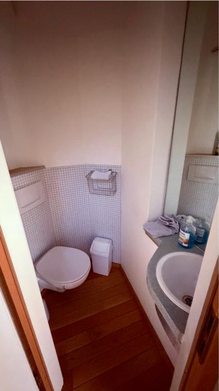 WC 2