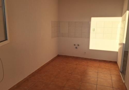 Küche mit Fliesenspiegel