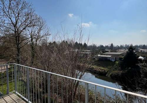 Balkon über der Weißen Elster