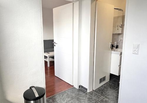 Duschbad/Wohnbereich 