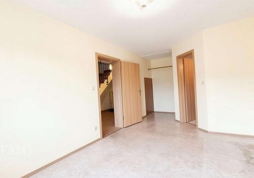 Schlafzimmer Untergeschoss