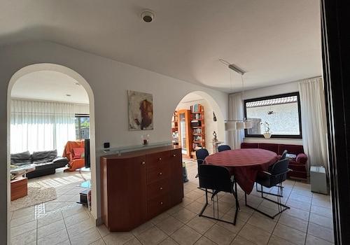 Übergang zu Wohn- / Essbereich