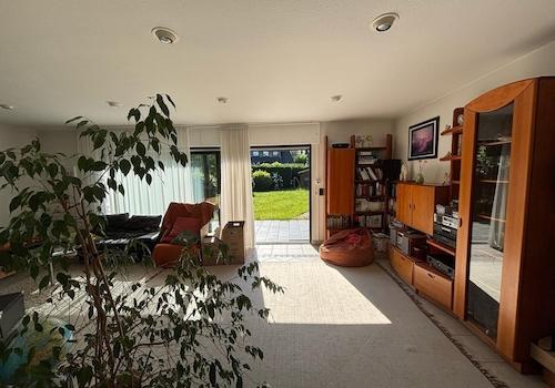 Wohnzi / Blick a. Terrasse