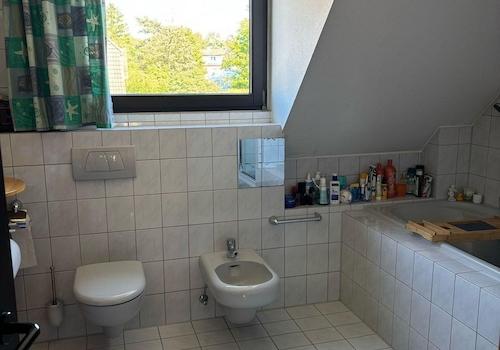 Bad / Toilette + Bidet