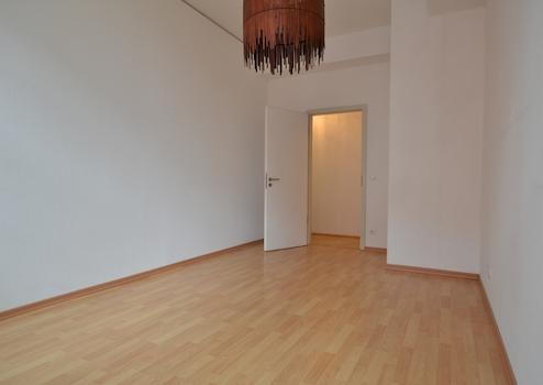 Property thumbnail 9