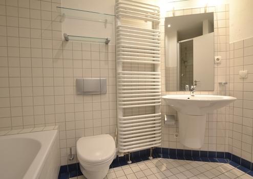 Property thumbnail 11