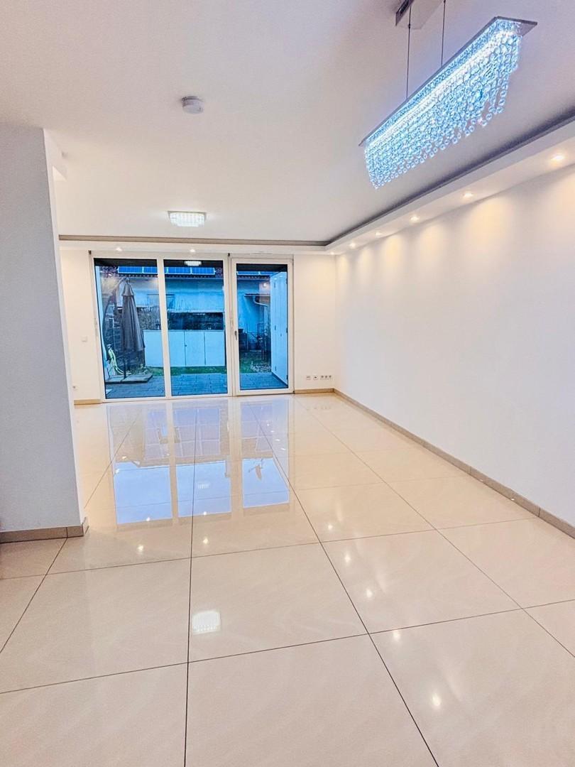 91058 Erlangen, Nuremberg - Photo 2