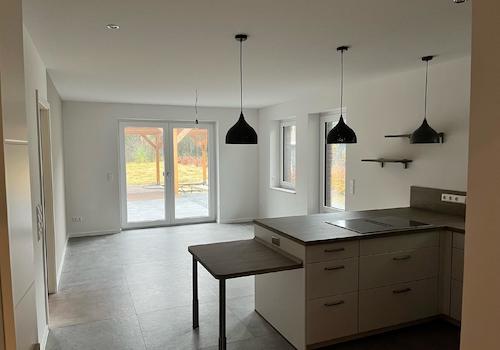 Küche mit Einbauküche