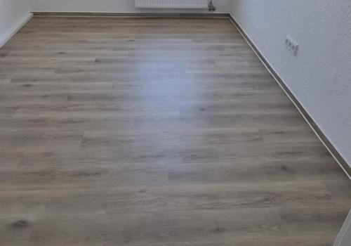 Kinder-/Arbeitszimmer