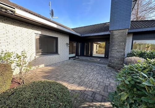 Terrasse m. Außenkamin