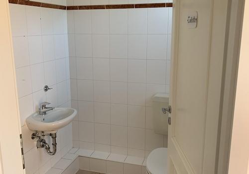 Gäste-WC EG