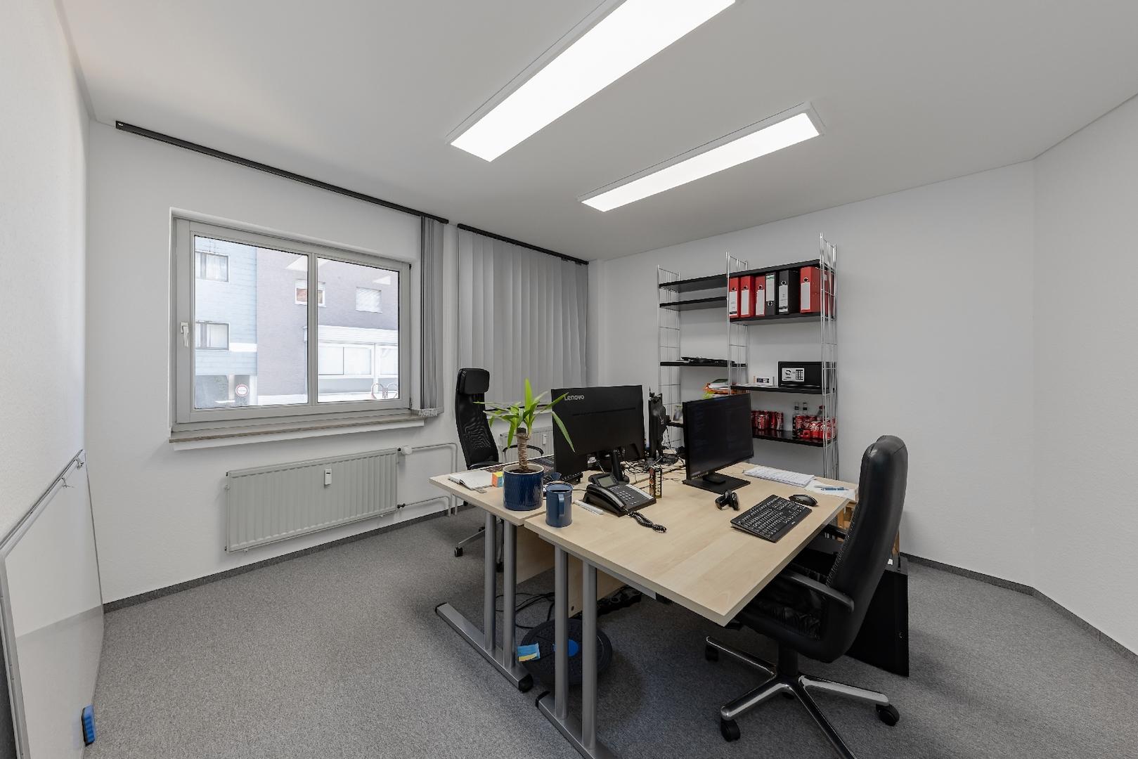 weiteres Büro
