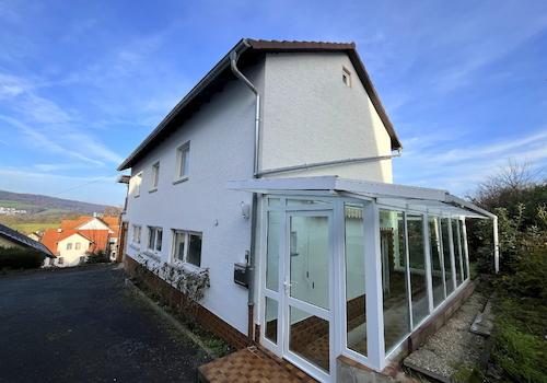 Hauseingangsbereich-Wintergarten