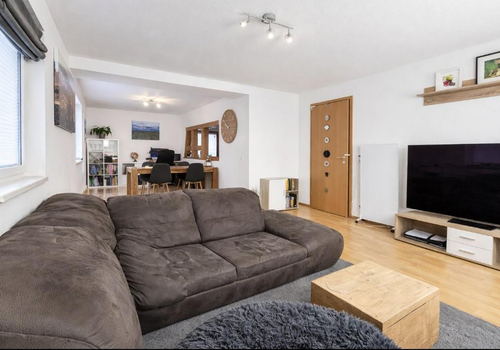 Wohn-/Esszimmer 1.OG