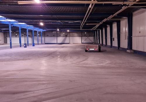 Halle A innen 2400qm 1