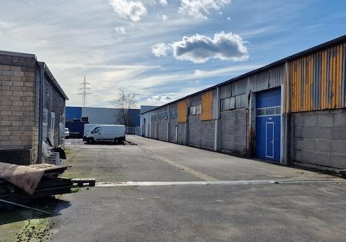 Halle B hintere Zufahrt