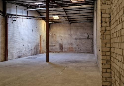 Halle B 2800 qm Innen 2