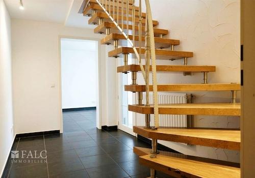 Treppenhaus EG - (KI generiert)