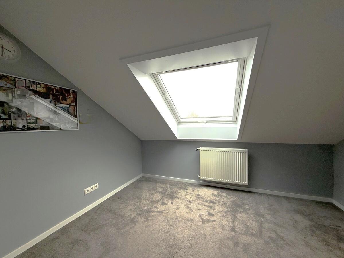 DG-Arbeitszimmer