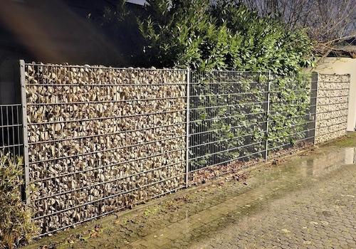 Zugang Garten über Tor