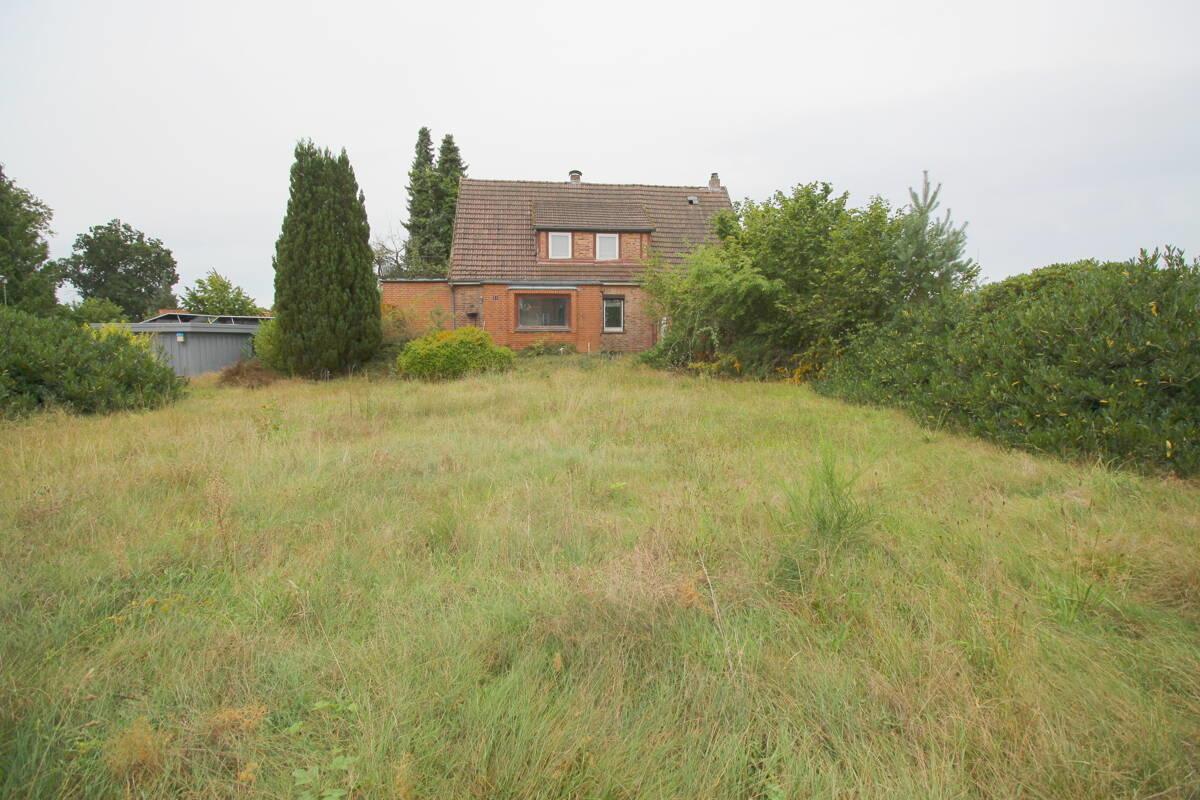 Filet-Bauplatz mit Abrissobjekt