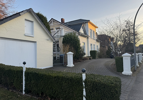 Villa | Garage u. Vorfahrt