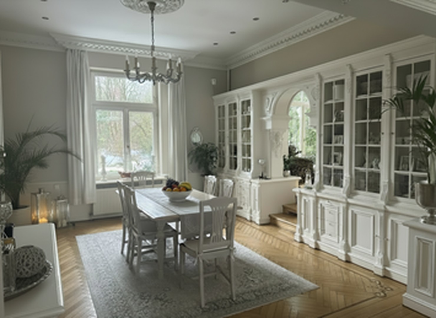 V | EG-Wohnzimmer-Essbereich