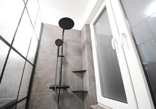 neue Dusche
