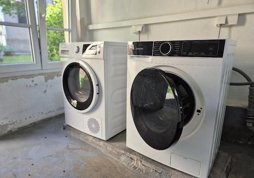 Waschmaschine und Trockner