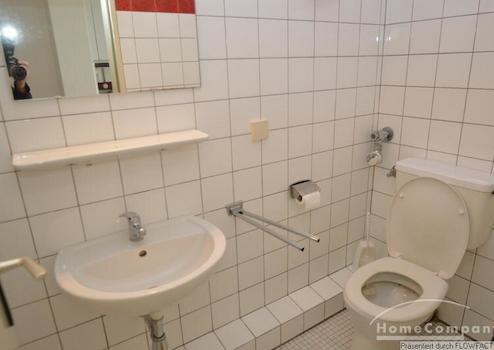 Property thumbnail 8