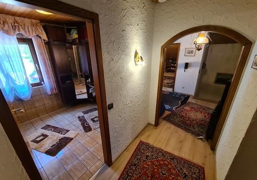 noch rüber ins Tageslicht-Bad