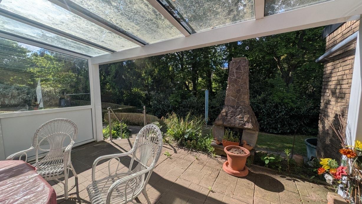 Terrasse mit Outdoor-Ofen