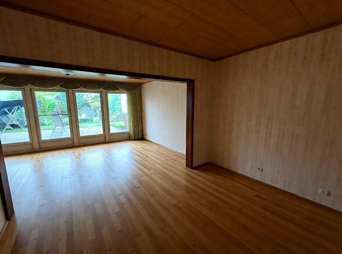 Ess-/Wohnbereich KI gneriert(1)