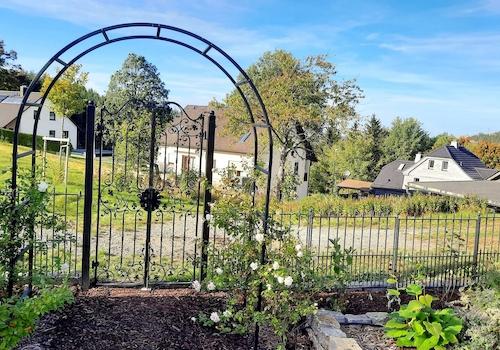 Tor vom Nutzgarten zur Wiese