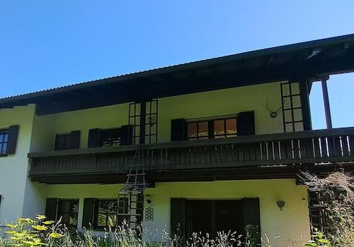 Hausansicht vom Garten