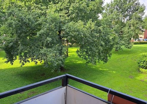 Property thumbnail 12