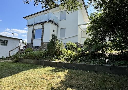 Haus und Gartenansicht 