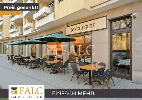 Restaurant mit Außentischen KI generiert